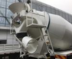 Sinotruk HOWO 4X2 180HP 4cbm Concrete Mixer Truck Zz5167gjbg381CD1