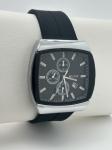 Durable And Elegant Men's Quartz Wrist Watch With Leather Band