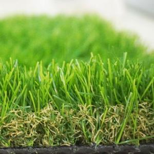 China Abrasion resistant Landscaping Synthetic Grass Turf Gazon Fake Green Carpet For Wedding factory