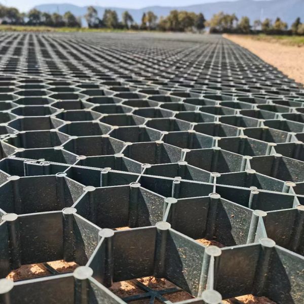 Ground Reinforcement Grids Gravel Plastic Grass Grid / Stabilizing Driveway