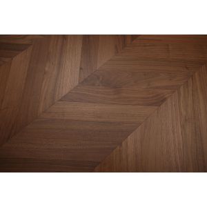 China Residential Walnut Chevron Flooring Chevron Pattern Parquet Flooring Smooth Surface on sale