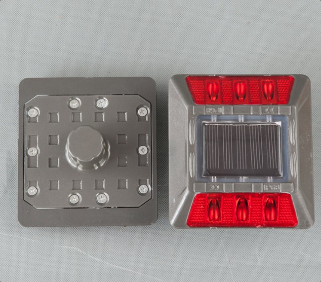 Waterproof Aluminum 6 LED Solar Stud Outdoor Driveway Road Stud Lamp