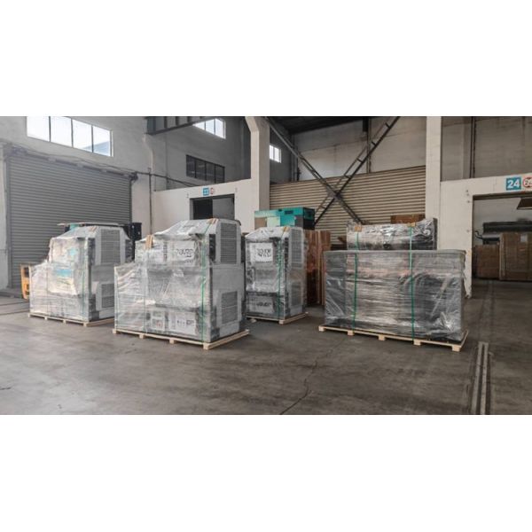 Truck or Trailer Underslung Genset Diesel Generator for Reefer Container 460/230V Rated Voltage 60 Hz Frequency