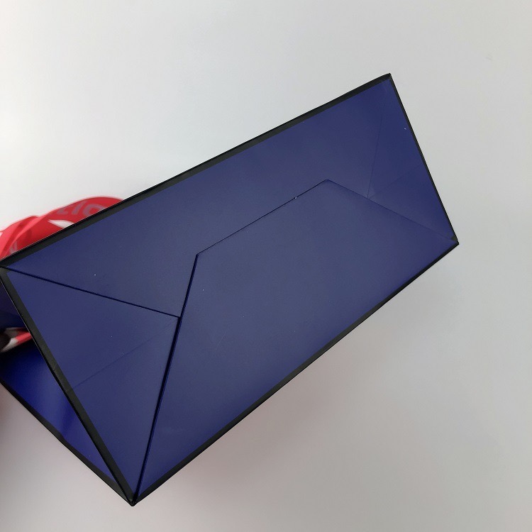Custom Pattern Type Eco-friendly Card Paper Carrier Gift Packaging Paper Shopping Bag