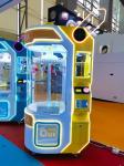 Coin Operated Prize Gift Game Machine Lucky Clip Machine 2 Players Arcade Game
