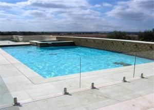 China Australia Standard Tempered Glass Building Railing Pool Fencing For Safety factory