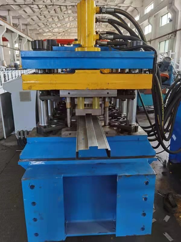 Beam Shelf Panel Rolling Forming Machine Fully Automatic