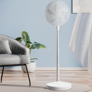 China Handheld Indoor Rechargeable Portable Fan with 5 Plastic Pieces factory