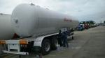 Semi Trailer Lpg Gas Tanker Truck , 49.6cbm Tri Axle Semi Trailer With Fuel Box