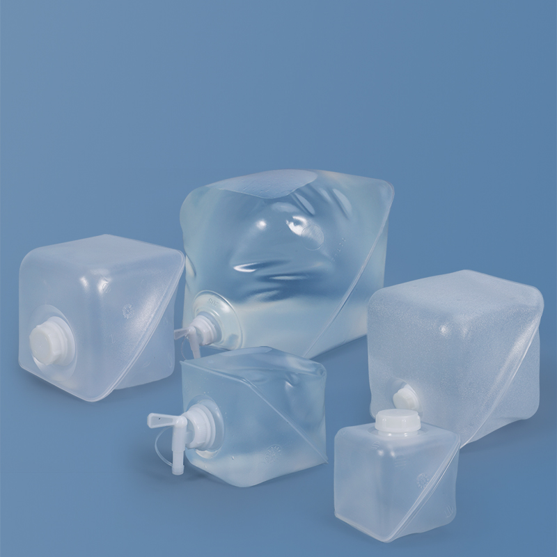 10L 20L LDPE Folding Collapsible Jerry Can Versatile Container for Water and Fuel Oil