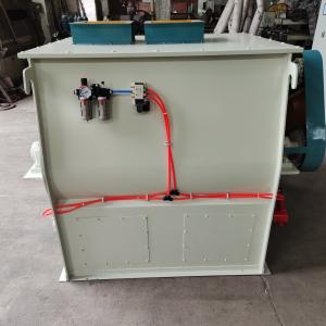 China Goat Feed Pellet Production Line 500kg Batch Cattle Chicken Feed Mixer Machine factory