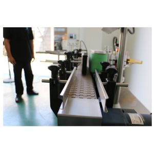 Big Round Bottle Automatic Sticker Labeling Machine With Ribbon Coding Printer