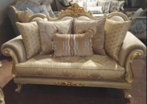 China Sectional Classic Carved Furniture Sofa Set factory