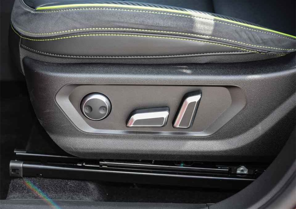 HAVAL H6S 2.0T All-Wheel-Drive Gasoline SUV 2022 SUV Fuel Car with One Key Lifting Front Window and Gasoline Engine