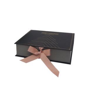 China Magnetic Gift Packing Boxes Custom Cardboard Paper Packaging With Ribbon factory