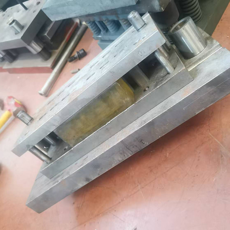 Cable Tray Roll Forming Machine 5.5kW For Smooth And Accurate Production