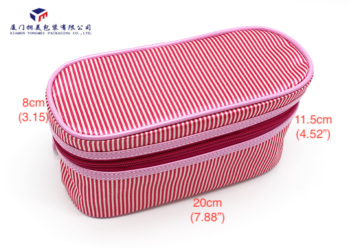 Customized Fabric Makeup Bag Deep Pink Color Fabric Bag Lining Dust Proof 11.5cm