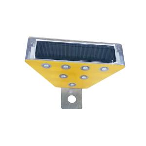 China Trapezoid Durable 1.2V 600MAH Solar Road Reflectors , Guard Rail Reflectors factory