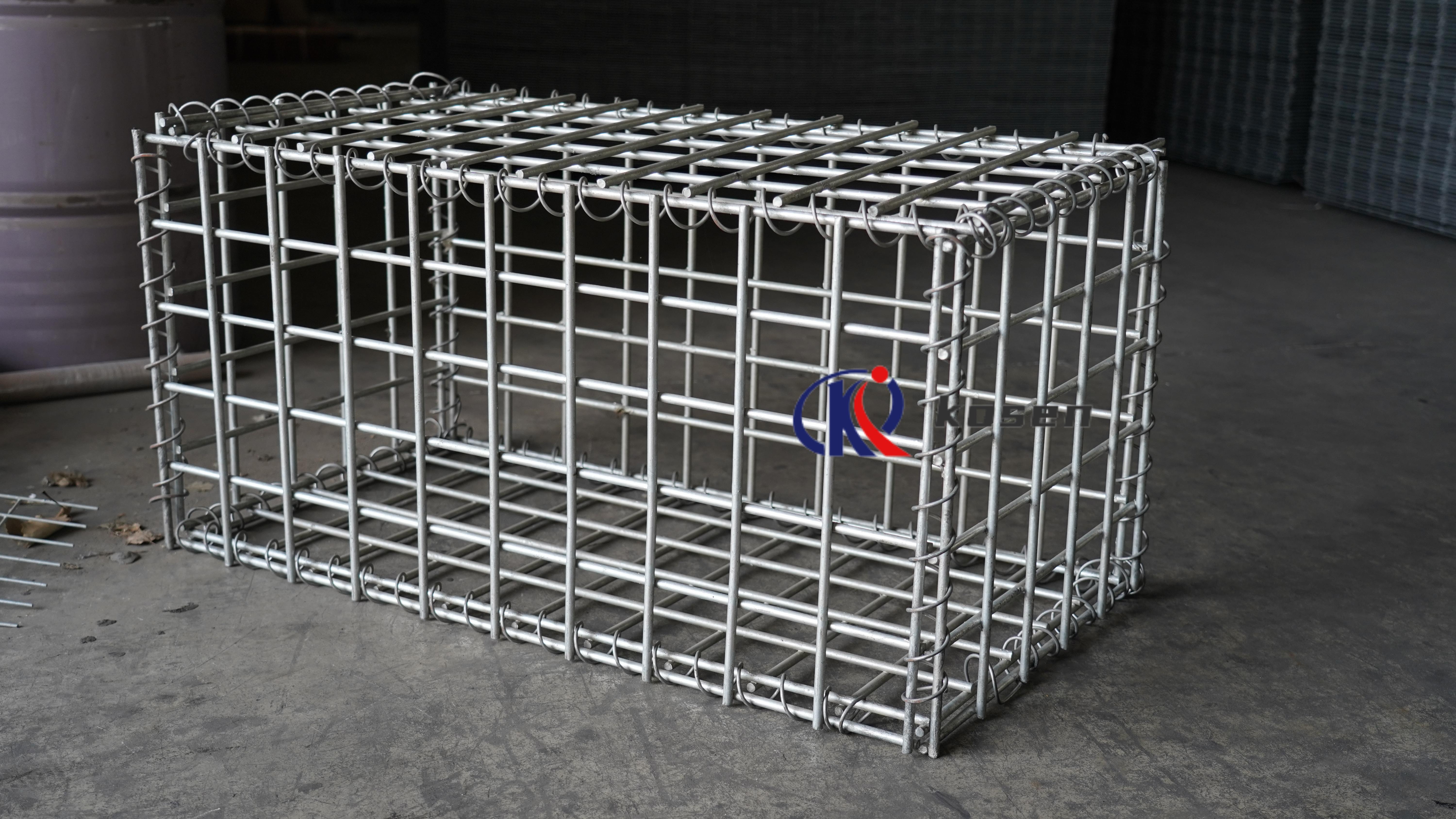 Galvanized Welded Mesh Gabion Walls for Stone Retaining Applications Design
