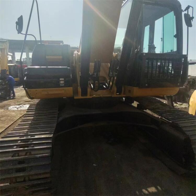 Original Hydraulic Pump Moving Type Crawler Chain Cat 320 Excavator with Breaker Hammer