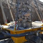 Pile Cutting Hydraulic Concrete Pile Breaker Machine Cylinder Square Excavator