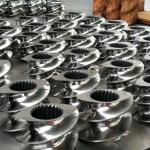 Extruder Screw Elements And Barrels For Puffed Pet Food