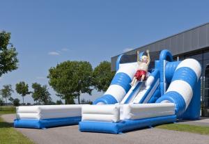 China Blue / White Tunnel Commercial Inflatable Slide Safety Giant Inflatable Slide Rental factory