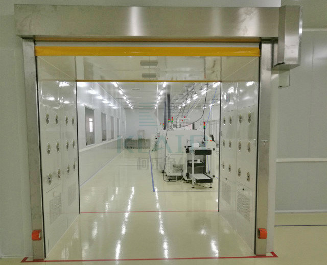 Gmp Cargo Cleanroom Air Shower Dust Free 380V 3P 60Hz With Fast Rolling Door