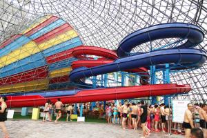 China Outside Vison Huge Water Slides Custom Length And Platform Height HT-44 on sale