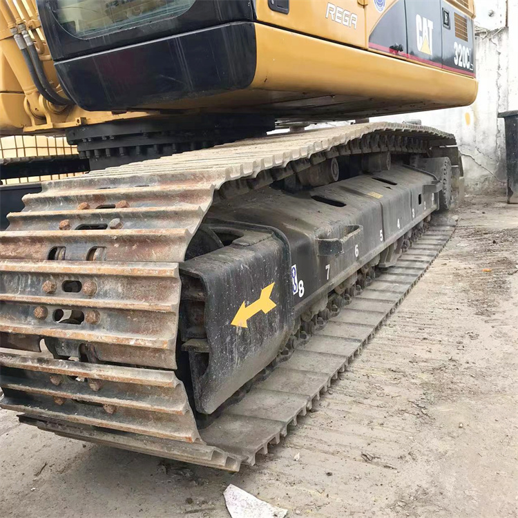 20 Ton Caterpillar 320CL Excavator in Japan Good Condition Original Hydraulic Cylinder