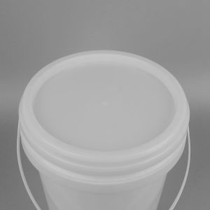 20L Round Plastic Paint Bucket with Pouring Spout