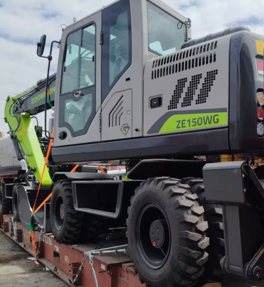 China 15-ton Class Wheeled Excavator Electro-hydraulic Control For Efficient Earthwork And Loading Operations factory