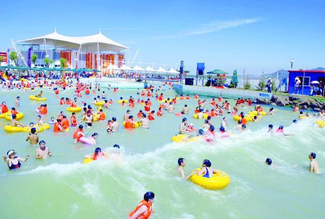 China tai'antheme theme adult amusement house hotspring water theme park resort equipment slides rides projects design p