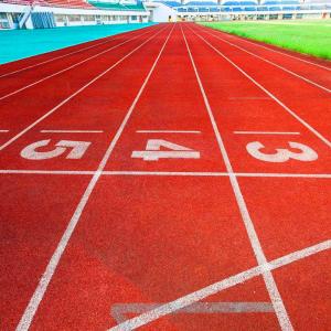China 6 Years Multicolor Chemical Resistance Jogging Track Material Durable factory