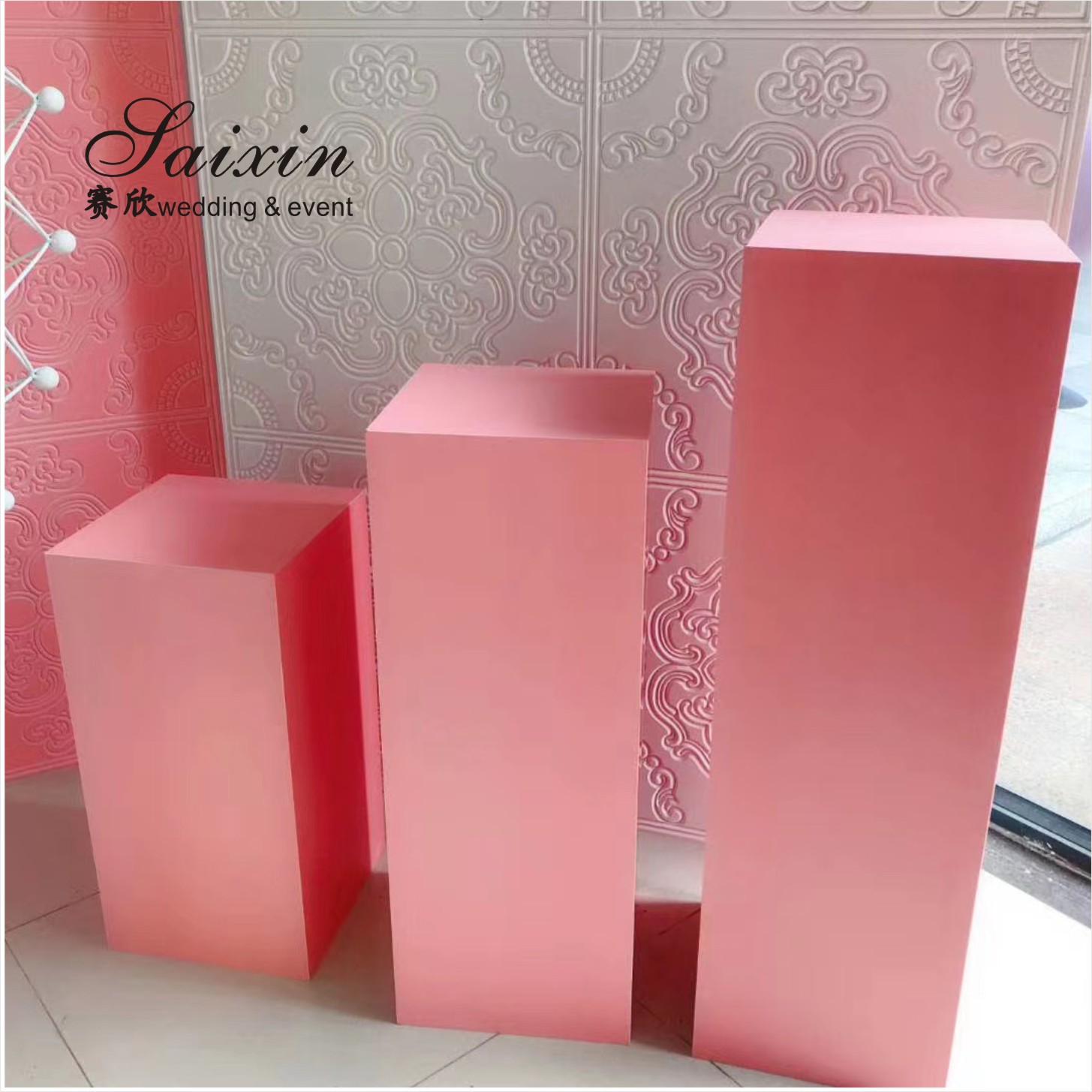 Factory wholesale square gold side white acrylic pedestal columns for wedding event