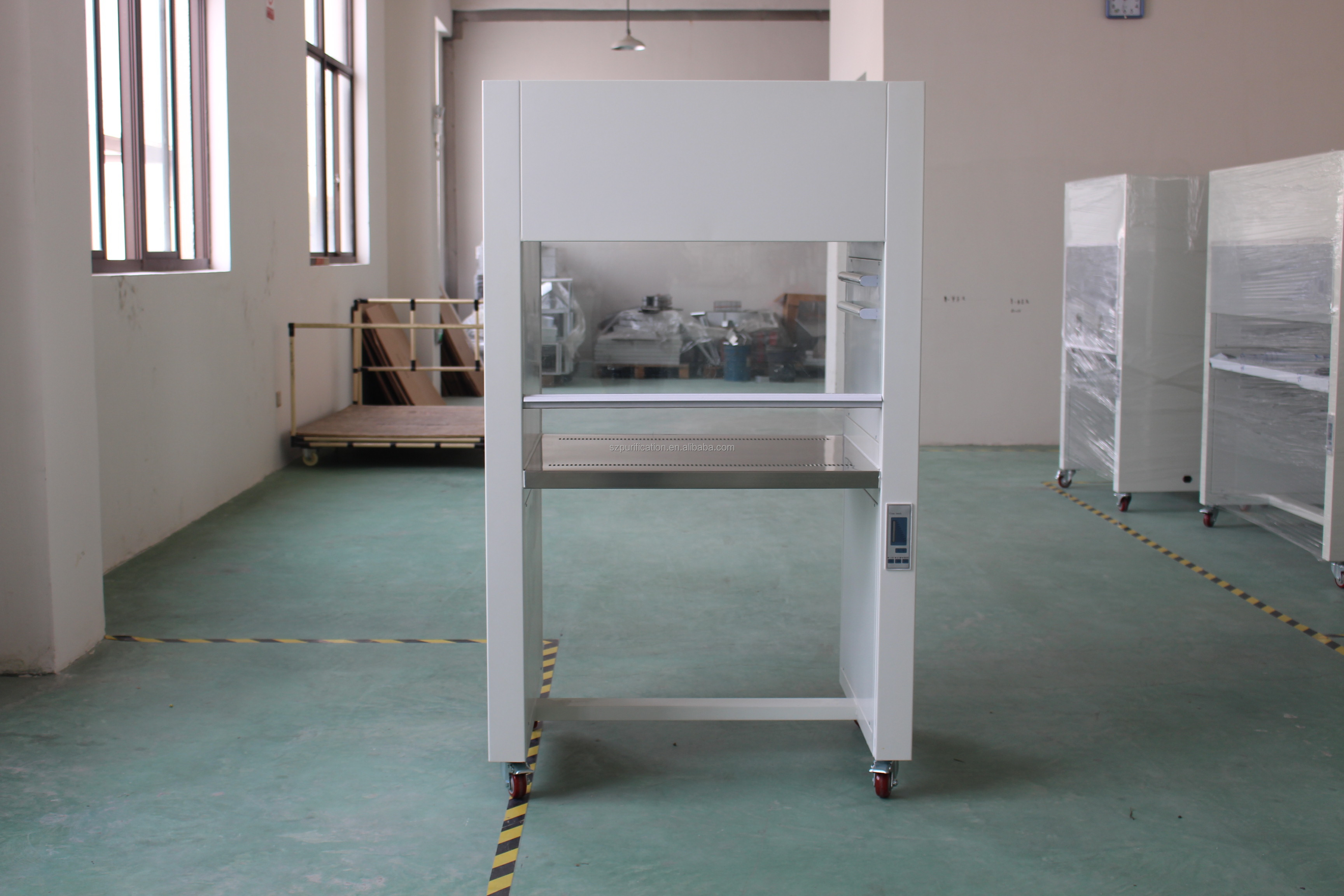 99.99% 0.3um Cleanroom Equipment Biological Safety Hood Customizable Laminar Flow Hood For Food Shop