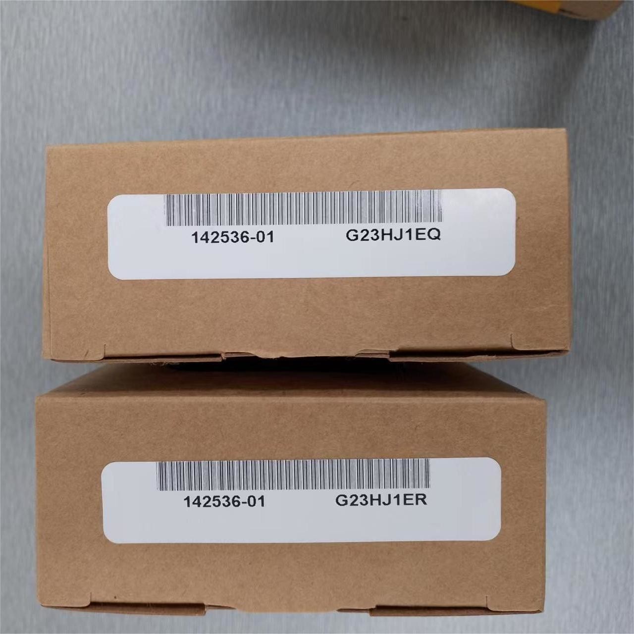 Bently Nevada 330400-01-00 Accelerometer Acceleration Transducers