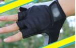 fingerless bicycle gloves