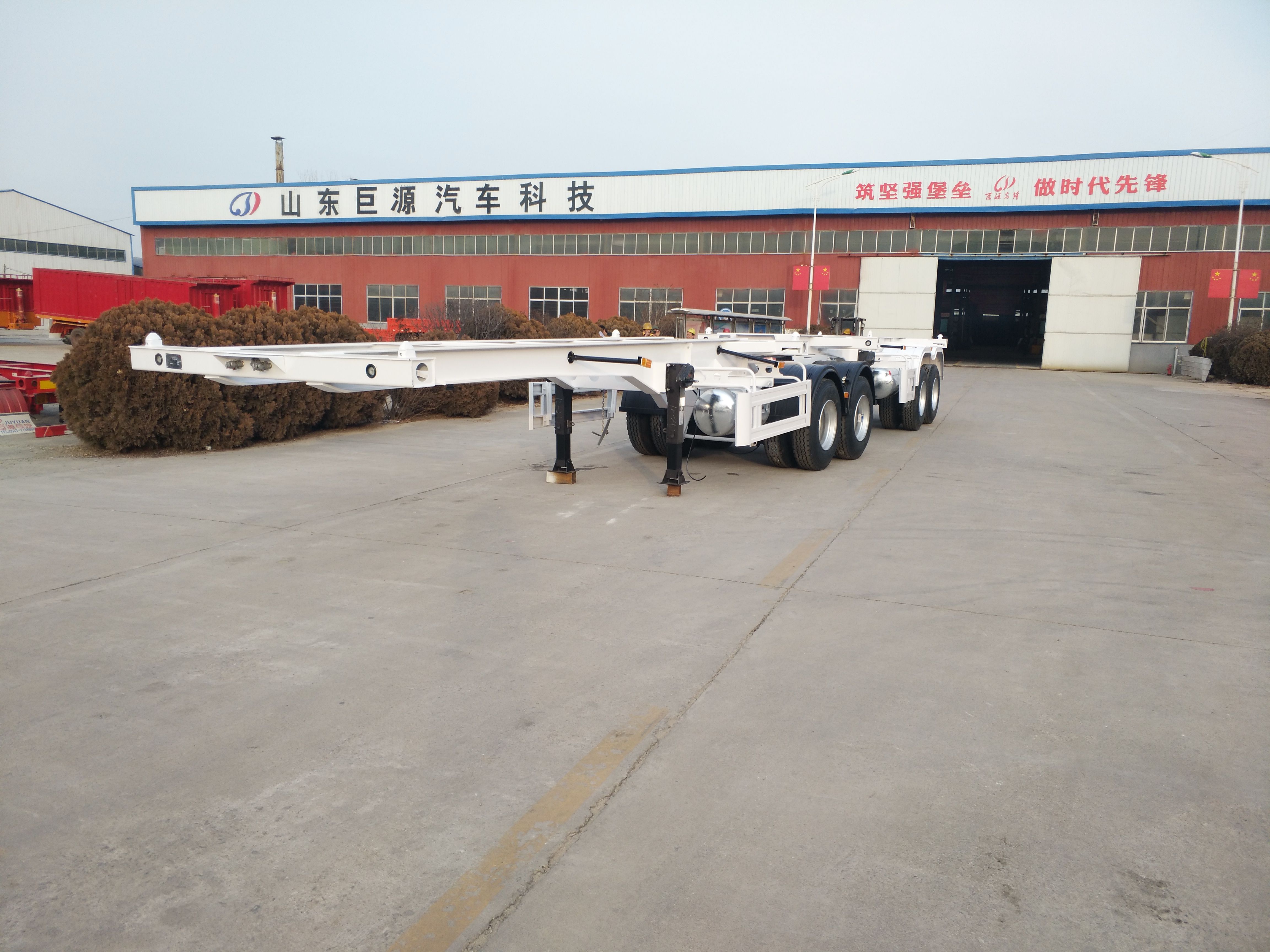 40ft Chassis Skeletal Interlink Trailer for Madagascar Market Superior and Durability