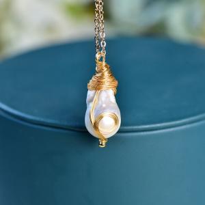 China New Trendy Natural Pearl Necklace For Women Copper Natural Baroque Pearl Necklace Jewelry Party Wedding Choker Necklace factory