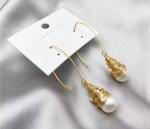 New Design Waterfresh Pearl Earrings Temperament Geometric Gold Color Metal Hoop