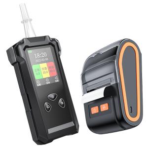 China Small Size Alcohol Breath Analyzer Lightweight Personal Blood Alcohol Tester factory