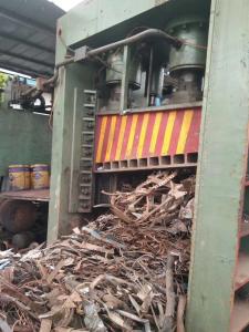 China Gantry Shear/Gantry Hydraulic Scissors metal cutting machine waste steel shearing machine scrap steel shear factory