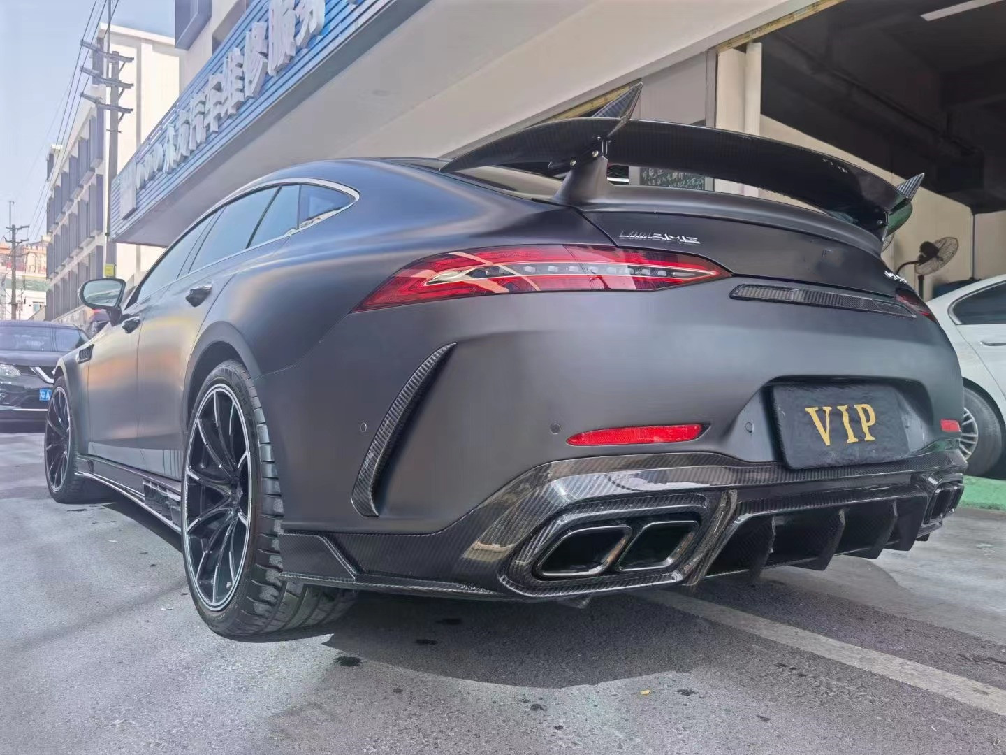 For Mercedes AMG GT50 53 63 Carbon Fiber Body Kit AMG GT50 53 63 Upgraded Top Style Carbon Fiber Front Lip Diffuser Spoiler
