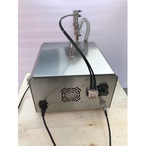 Semi Tabletop Liquid Filling Machine 10ml To 11000ml