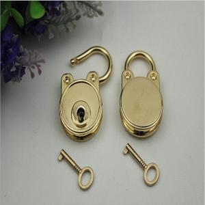 China New style design bag metal accessories light gold oval shape hanging decorative padlock factory