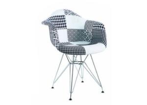 China Ergonomic Simple Modern 82cm Patchwork Fabric Armchair For Dining Room factory