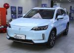 Competitive Automobile Electric Vehicle Car Skywell ET5 2WD SUV New Version New