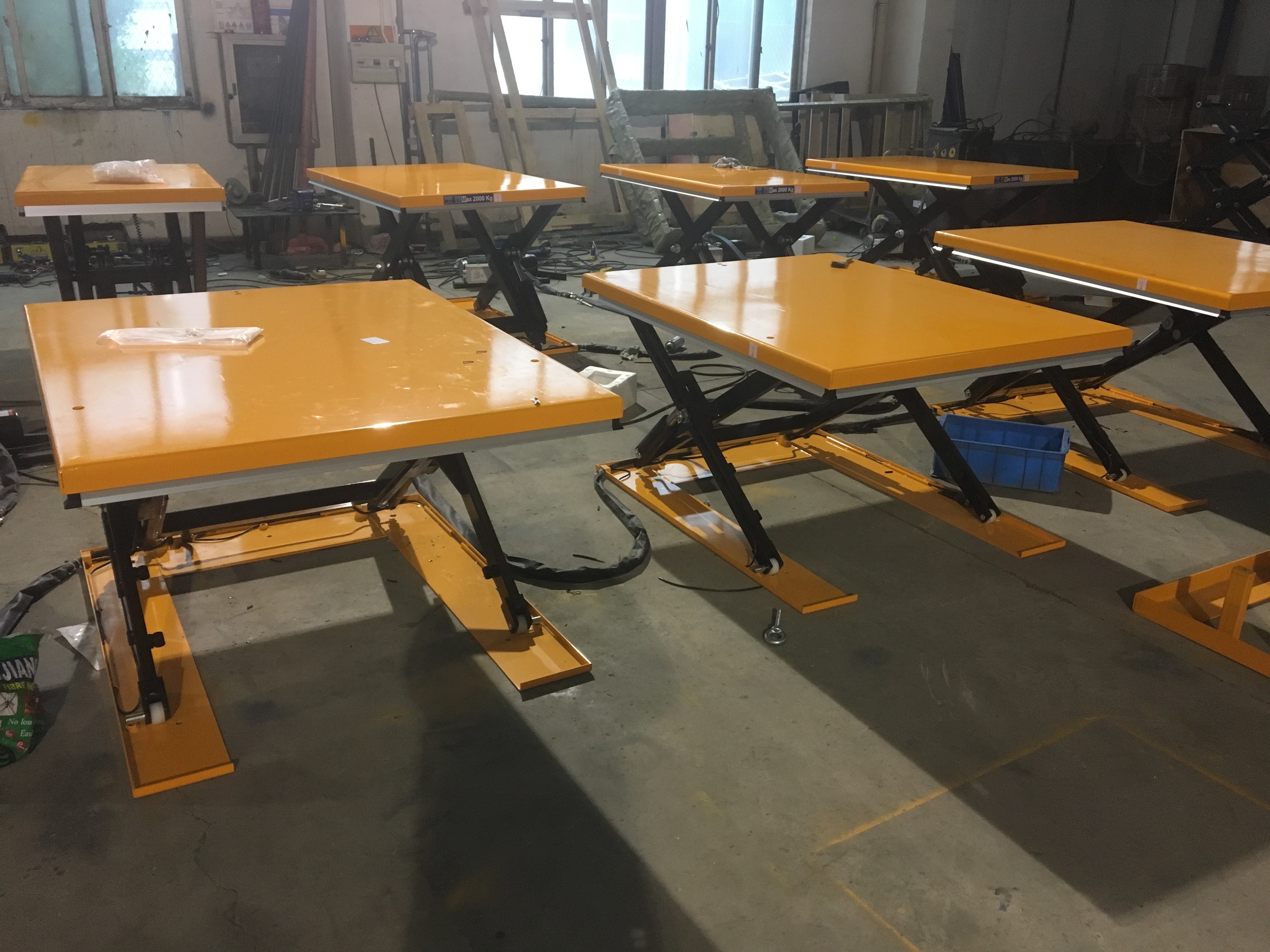 1000kg Ultra Low Profile Lift Table Cart Electric Yellow Pit Free
