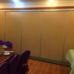 Fireproof Wood Sound Absorption Folding Partition Walls For Shopping Arcades